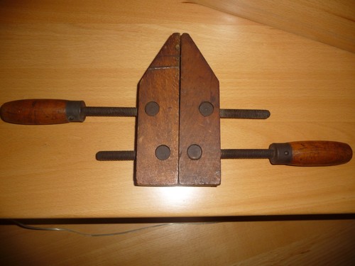Alte schraubzwinge holz - alte,