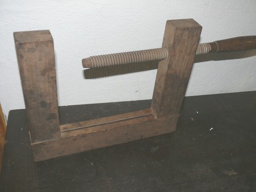 Antike holz schraubzwinge - antike, holz-schraubzwinge